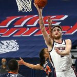No. 1 Gonzaga beats Pepperdine 95-70, runs win streak to 17
