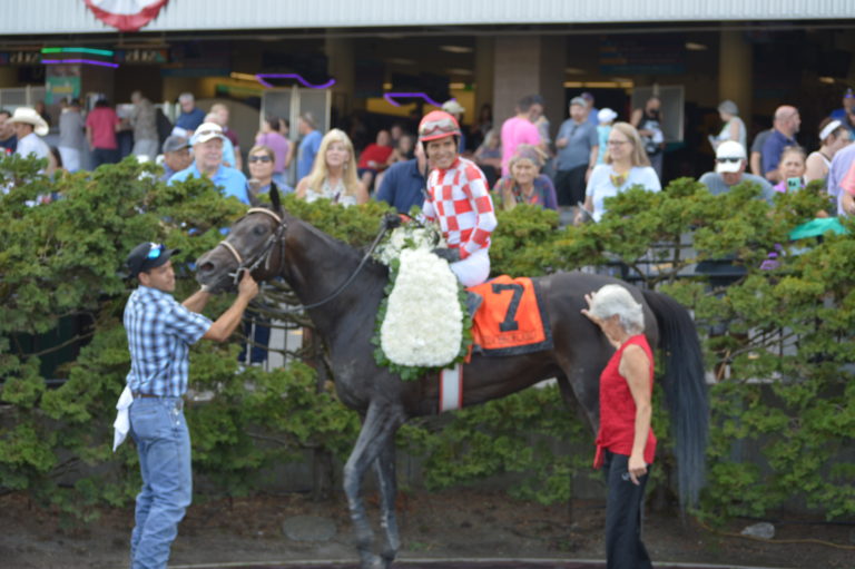 Emerald Downs: Princess of Cairo swoops in again for a Stakes win plus the Round-Up!
