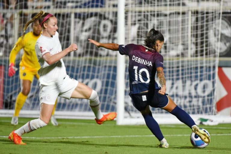 NWSL free agency status in dispute for several players on eve of negotiation period