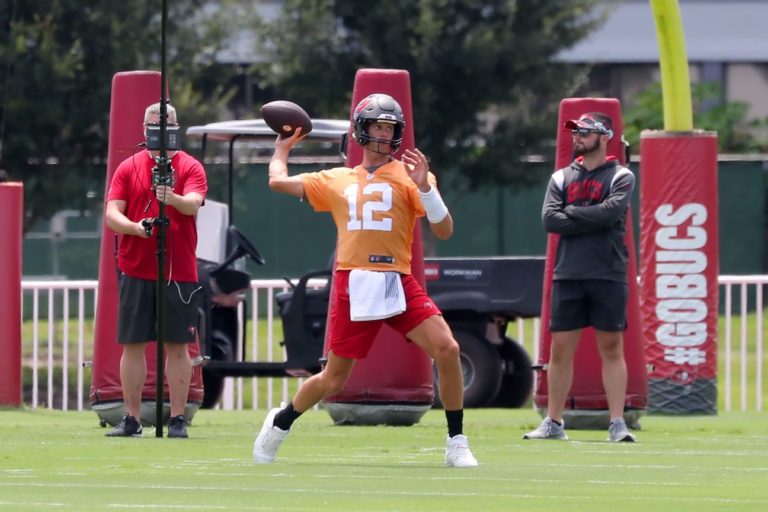 Brady expected to play in Bucs' preseason finale
