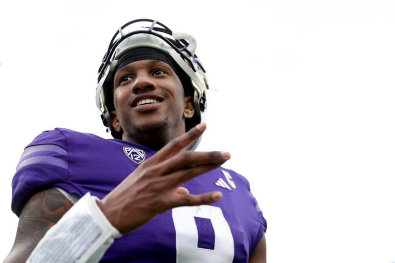 College football Week 12 odds, picks against the spread: Washington-Oregon State, Georgia-Tennessee and more