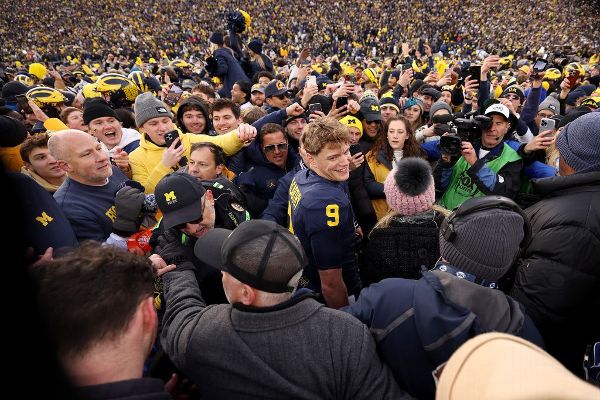 Michigan beats OSU for 3rd straight win in rivalry