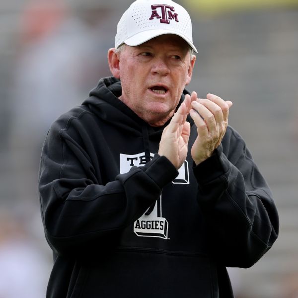 Sources: Petrino agrees to be next Arkansas OC