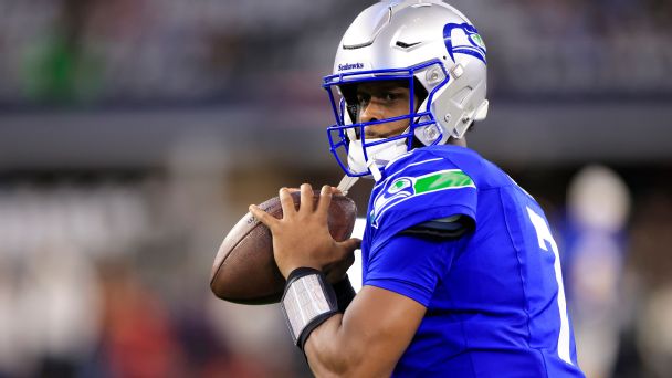 Geno Smith connects with DK Metcalf for 73-yard Seahawks TD vs. Cowboys