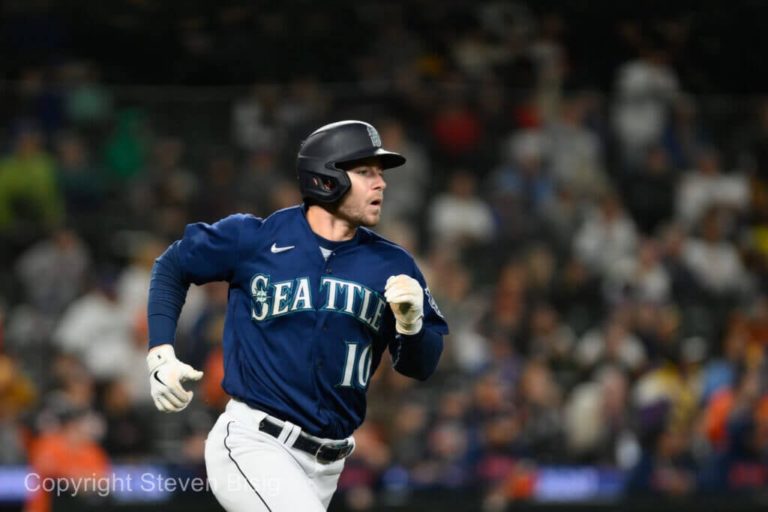 Mariners trade OF Jarred Kelenic to Braves in 5-player deal: What’s Atlanta getting in former elite prospect?
