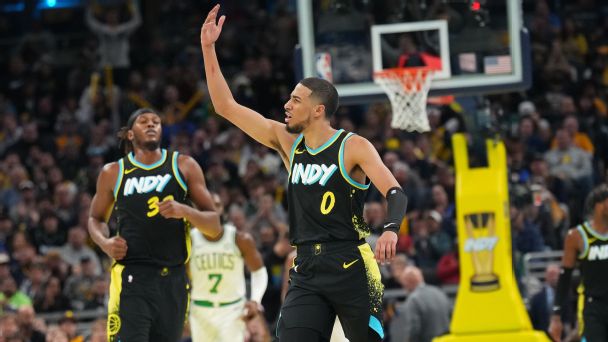 Top moments from in-season tournament quarterfinals