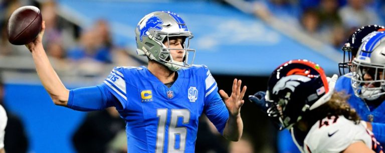 Jared Goff erupts for 5 TDs as Lions trounce Broncos