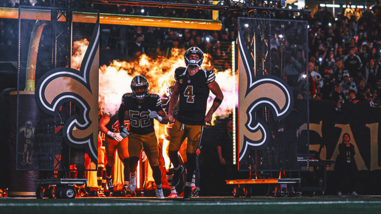 Saints, Derek Carr still see path to playoffs: ‘This is the time to get hot’