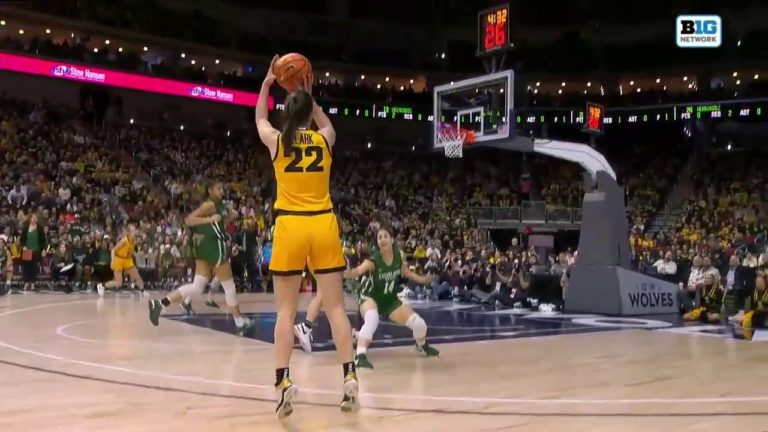 Caitlin Clark drains a 3-pointer to extend Iowa’s lead over Cleveland
